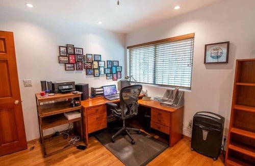 Norma Triangle Condo | Beautiful 2 Br. Condo L-(590001) by Houzlet