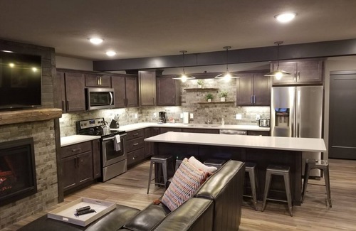 Boyne Falls Condo | Beautiful 3 Bed/3 Bath with Great Location! Renovated!