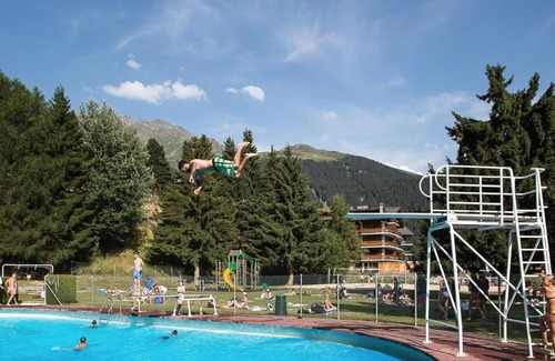 Verbier Condo | Beautiful 3 bedroom duplex fully renovated with magnificent mountain views!