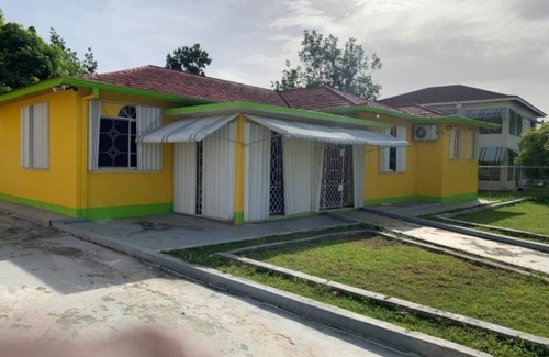 Santa Cruz House | Beautiful 3 bedrooms 2bathrooms vacation home can sleep 8 people in Santa Cruznn