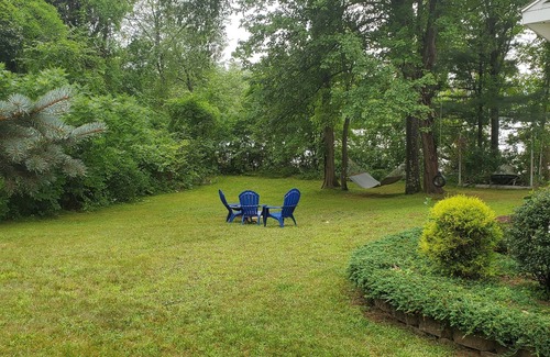 Franklin House | Beautiful 3 Bedroom Lake House on Webster Lake!