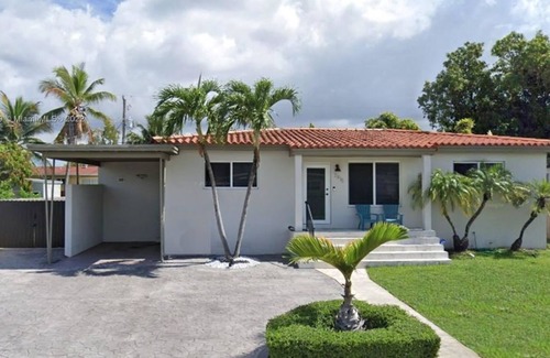 Westchester Apartment | Beautiful 3 Br. Single family (441464) by Houzlet