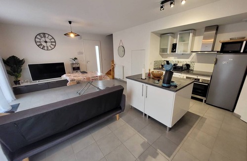 Mimizan-Plage Apartment | Beautiful 3* duplex for 4 to 6 people, just a few steps from Mimizan beach