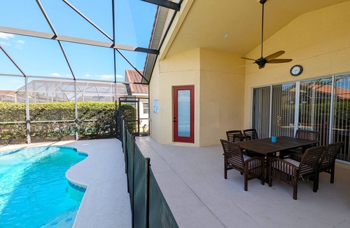 Tuscan Hills House | Beautiful 4 bed/3 bath pool home + games room, 8 miles to Disney World Resort!