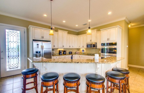 Villa Primera House | Beautiful 5-bdrm, 4.5-bath home - within easy walking distance to everything!