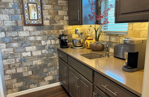 Quail Creek House | Beautiful 55+ Quail Creek Resort Community near Tucson, AZ. Nearly new home!