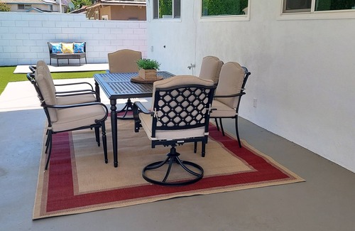 Simi Valley House | Beautiful 5BR Pool Home Furnished in Simi Valley
