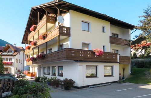 St. Valentin auf der Haide Apartment | Beautiful apartment for 4 people with WIFI, TV, balcony and pets allowed