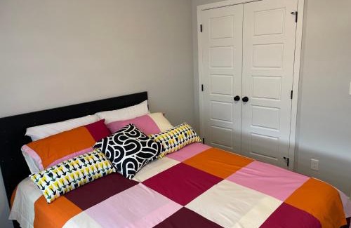 Calgary House | Beautiful and cozy room