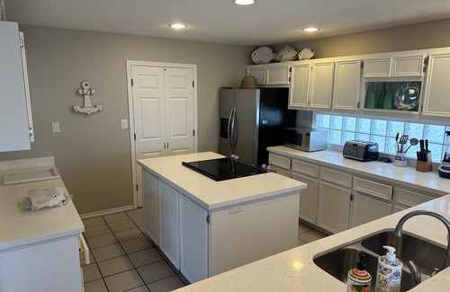 Pirates Beach West House | Beautiful and spacious beach house in exclusive neighborhood- steps from beach.