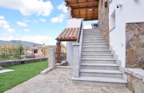 Castiadas Apartment | Beautiful apartment in Olia Speciosa