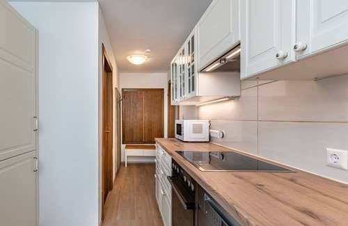 Sankt Urban Apartment | Beautiful apartment for 6 guests with WIFI, terrace and panoramic view