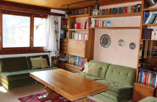 Sedrun Apartment | Beautiful apartment for 6 people with TV, balcony and parking