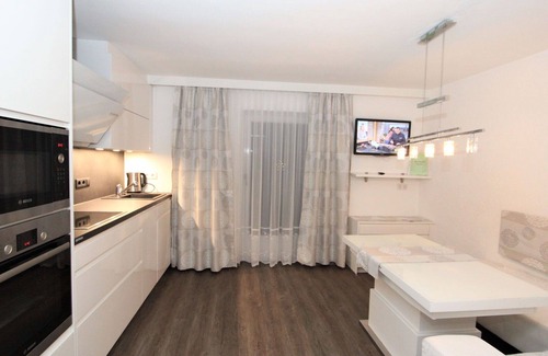 Distelberg Apartment | Beautiful apartment for 4 people with WIFI, TV, patio and panoramic view