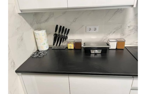 Villaverde Apartment | Beautiful Apartment close to Everything!