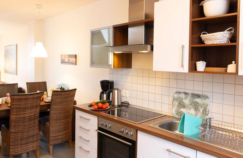 Lubmin Apartment | Beautiful apartment for 4 people with WIFI, TV, terrace and pets allowed