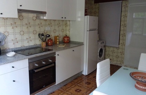 Pontedeume Condo | Beautiful apartment with terrace in the urban area of Pontedeume