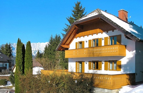 Grosssoelk Apartment | Beautiful apartment for 2 guests with WIFI, hot tub and TV