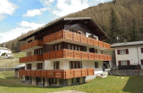 Saas-Balen Apartment | Beautiful apartment for 2 guests with WIFI, TV and balcony
