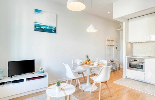 Behobie Apartment | Beautiful apartment for 3 people with WIFI and TV
