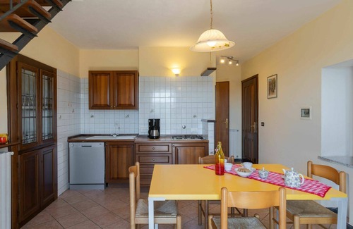 Valloria Apartment | Beautiful apartment for 6 guests with WIFI, pool, A/C, hot tub, TV and patio