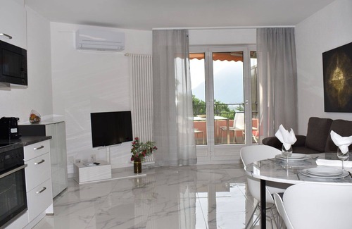 Bigogno Apartment | Beautiful apartment for 4 guests with A/C, WIFI, pool, TV, balcony and panoramic view