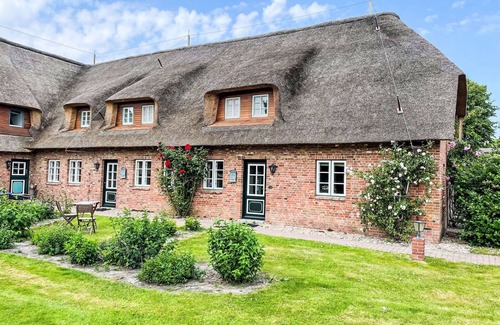Borgsum Apartment | Beautiful apartment for 6 guests with WIFI, TV and pets allowed