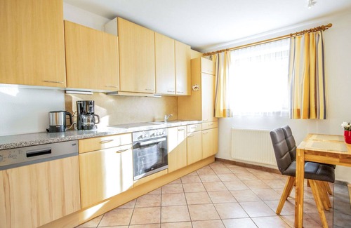 Prutz Apartment | Beautiful apartment for 4 guests with WIFI and TV