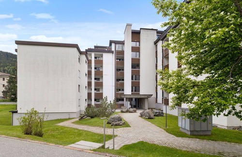 Davos-Dorf Apartment | Beautiful apartment for 6 people with pool, WIFI, TV and balcony
