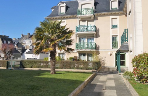 Saint-Igneuc Apartment | Beautiful apartment for 4 people with WIFI, TV, balcony and pets allowed