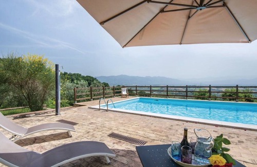 Fornole Apartment | Beautiful apartment for 3 people with WIFI, A/C, pool, TV and panoramic view