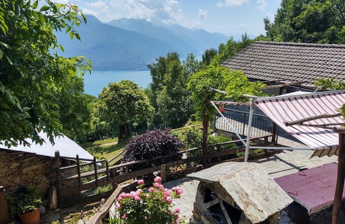 Peglio Apartment | Beautiful apartment for 7 people with WIFI, TV, patio and pets allowed