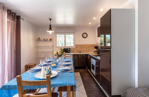 Morta Villa | Beautiful apartment in villa for 7 guests with pool, A/C, WIFI, TV and terrace