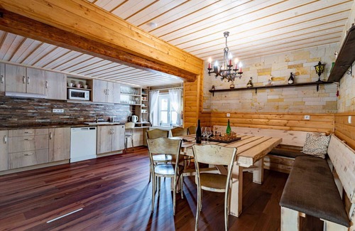 Rokytnice nad Jizerou Villa | Beautiful apartment in villa for 12 guests with WIFI, TV, patio, pets allowed and panoramic view