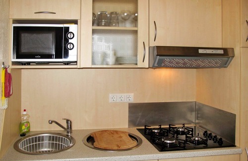 Bad Emstal House | Beautiful apartment in villa for 4 guests with WIFI, pool, TV, terrace and pets allowed