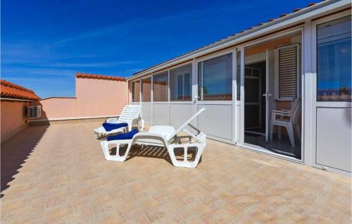 Skradin Apartment | Beautiful Apartment In Dubravice