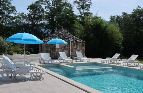 Krsan Villa | Beautiful apartment in villa for 6 people with pool, WIFI, A/C, TV, patio and pets allowed