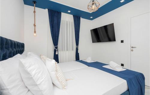 Ratac Apartment | Beautiful Apartment In Makarska