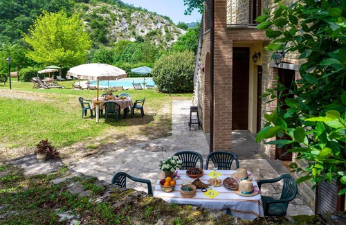 Apecchio Apartment | Beautiful apartment in Apecchio PU