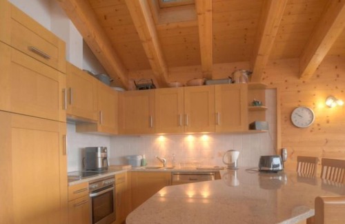 Anzere Apartment | Beautiful apartment located close to the village square with 4 bedrooms, including a master bedroom
