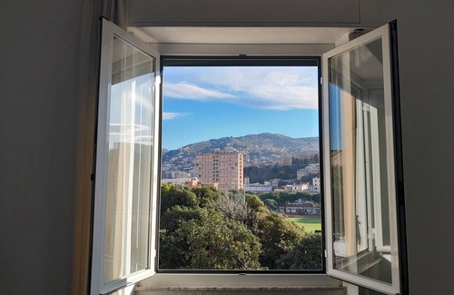 Sturla Apartment | Beautiful apartment near the sea, the beach, Boccadasse and Gaslini hospital
