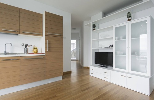 Bergeggi Apartment | Beautiful apartment with garden overlooking the sea in Resort & Spa