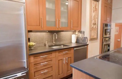 Prudential - St. Botolph Condo | Beautiful Back Bay Duplex