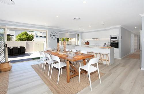 Coolum Beach House | Beautiful Beach House in the Heart of Town