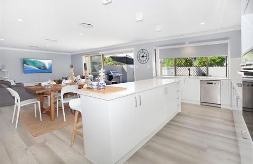 Coolum Beach House | Beautiful Beach House in the Heart of Town