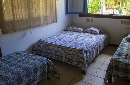 Barra Mar House | Beautiful beach house in Barra with huge pool, barbecue, large garden.