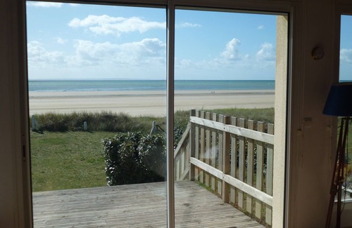 Denneville Villa | Beautiful beachfront villa
