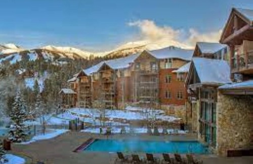 Four O'Clock Resort | Beautiful Breckenridge Colorado - Grand Timber Lodge 2 Bed 2 Bath