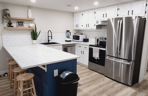 Raymond House | Beautiful, bright, private basement suite. Cozy home away from home!