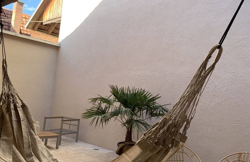Auggen Apartment | Beautiful, bright vacation apartment with a view of the vineyards and church